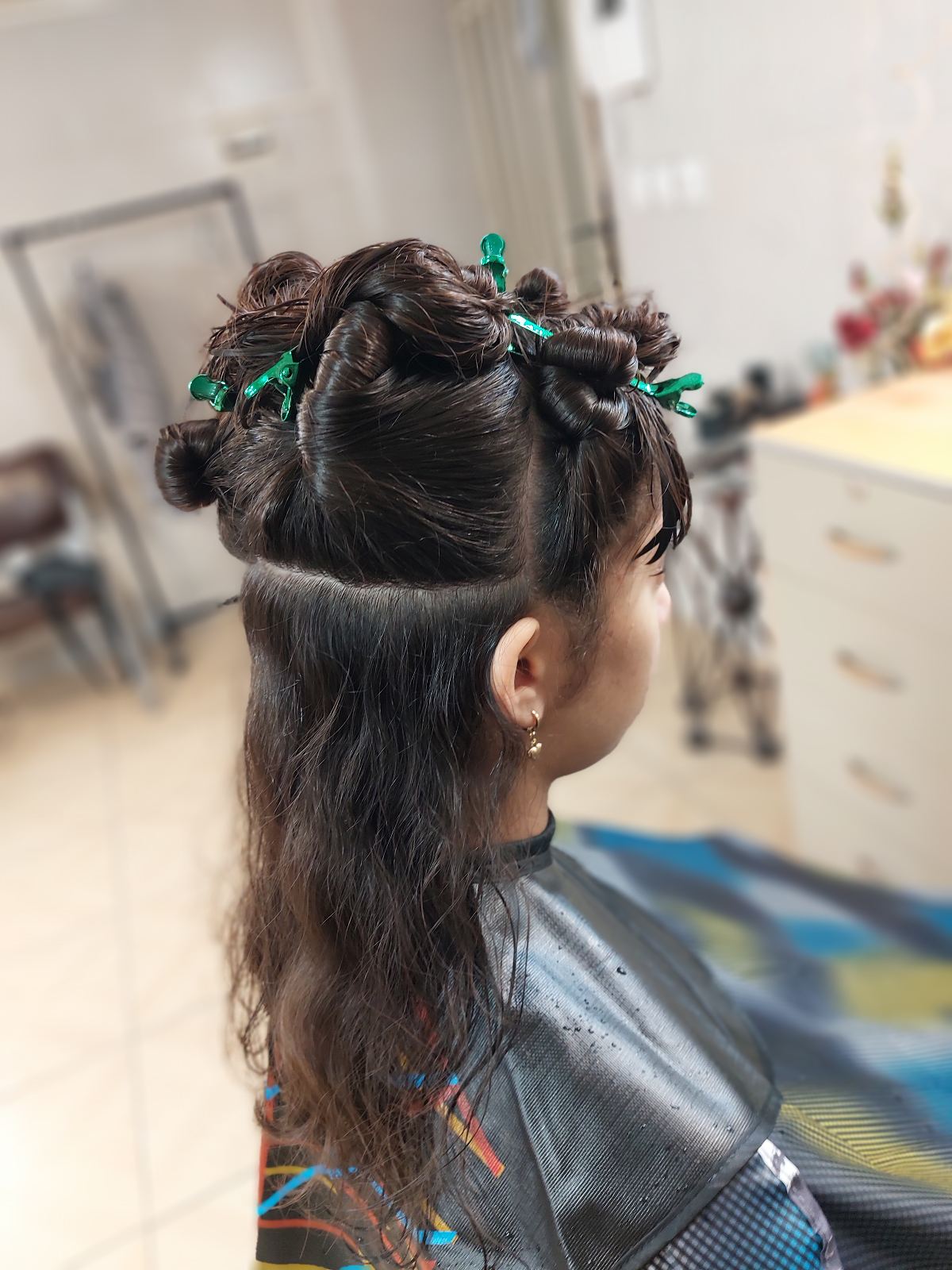 سالن زیبایی پیچک،اصلاح،کوتاهی،کراتین