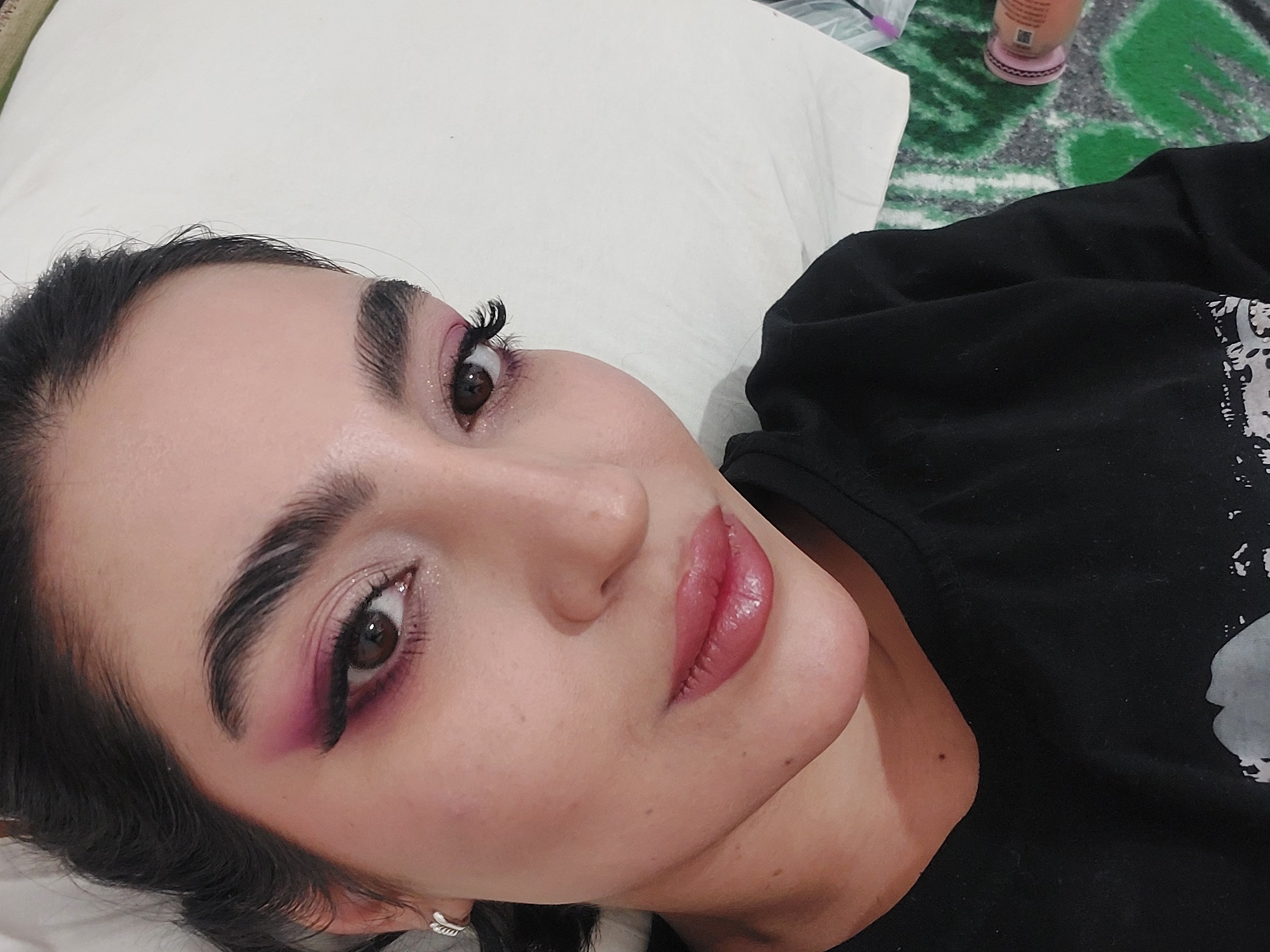 خدمات تخصصی ارایشگری ملیکا