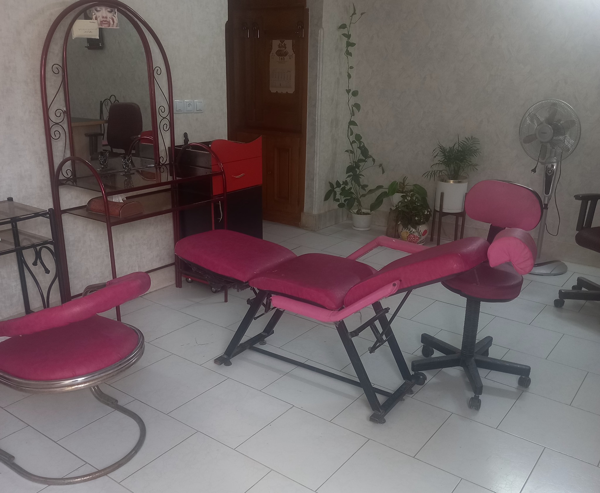 سالن زیبایی کاریزما
