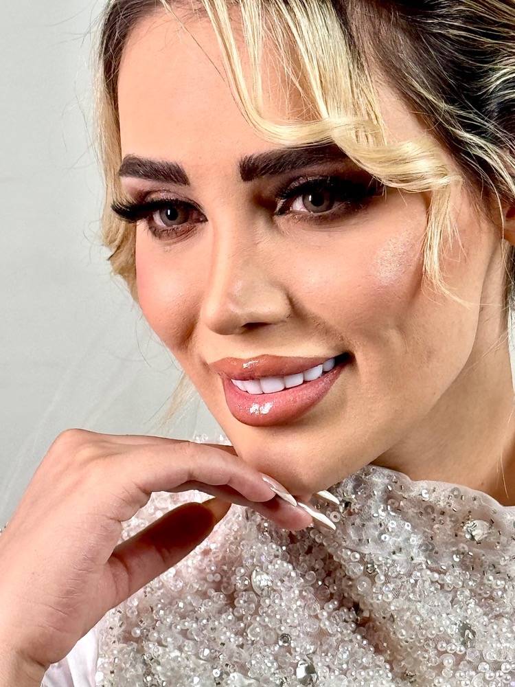 سالن زیبایی و آموزشی مبارکی