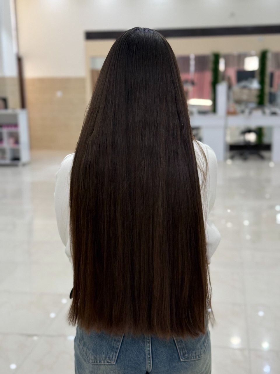 سالن زیبایی آذین ابراهیمی