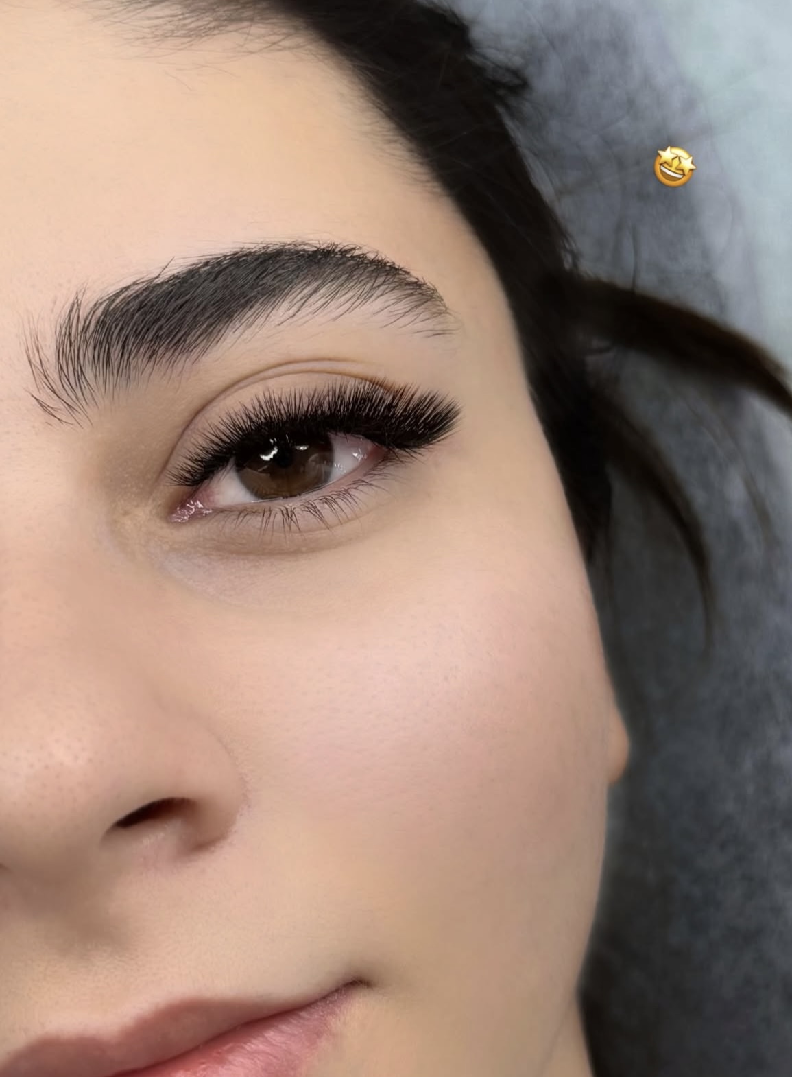 اکستنشن مژه یونیک