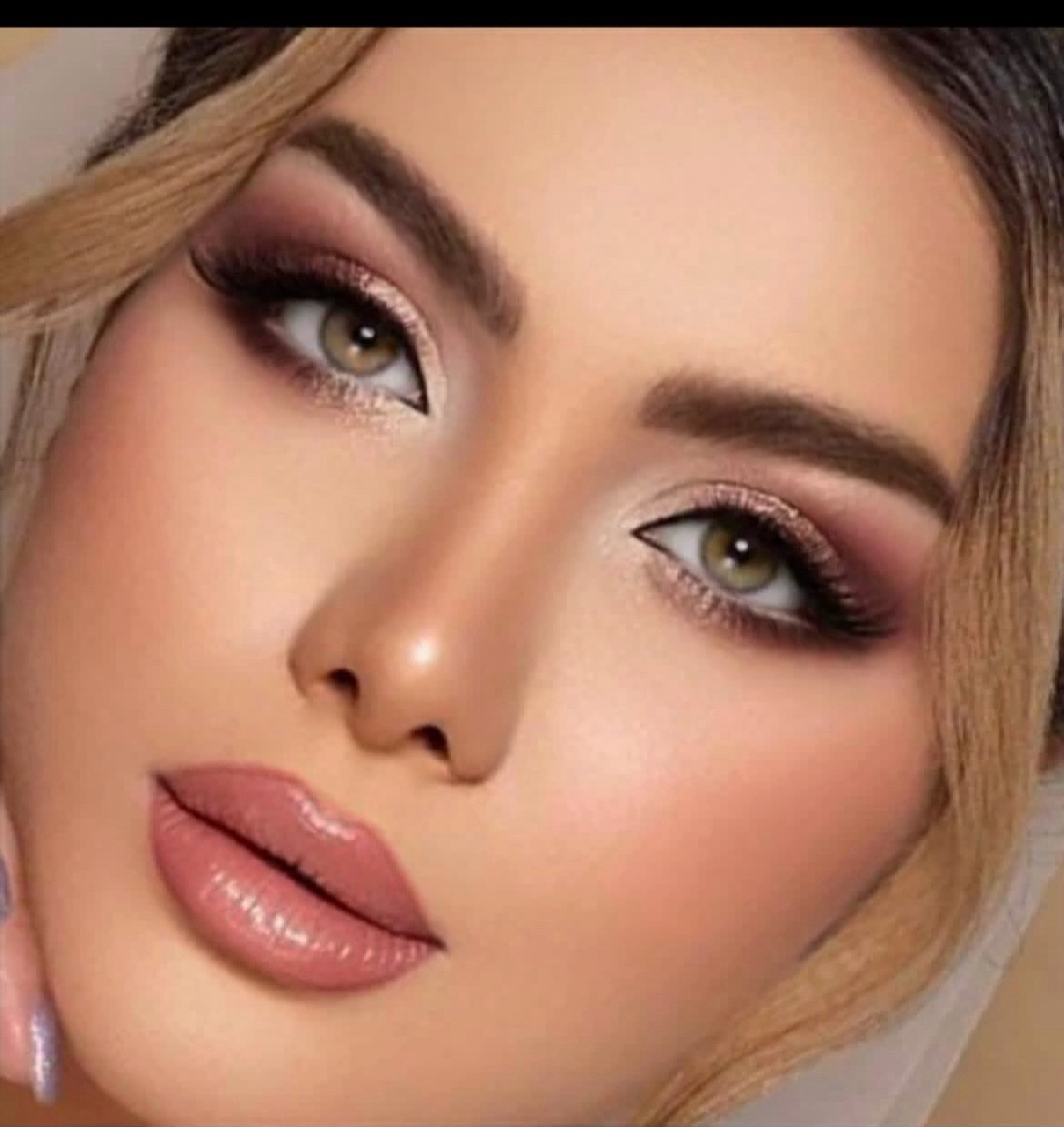 سالن زیبایی پارمیس