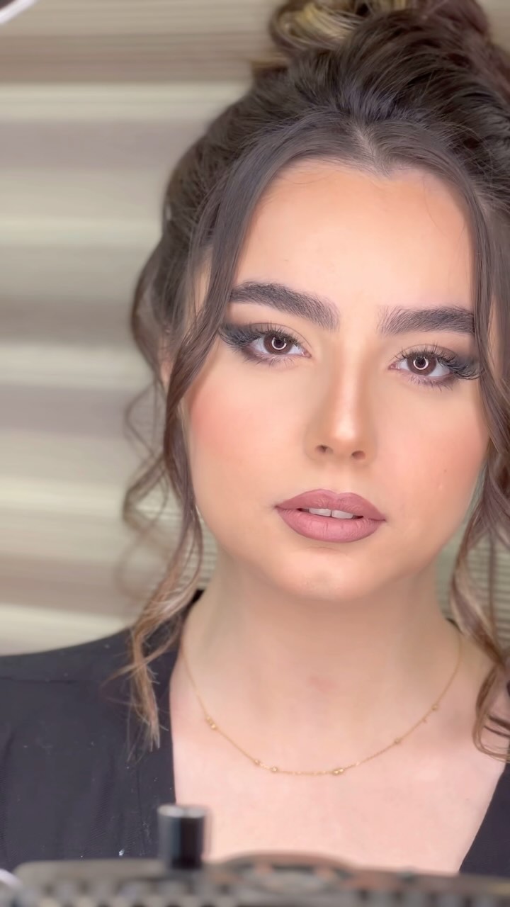 سالن زیبایی و آرایشگاه زنانه همتا