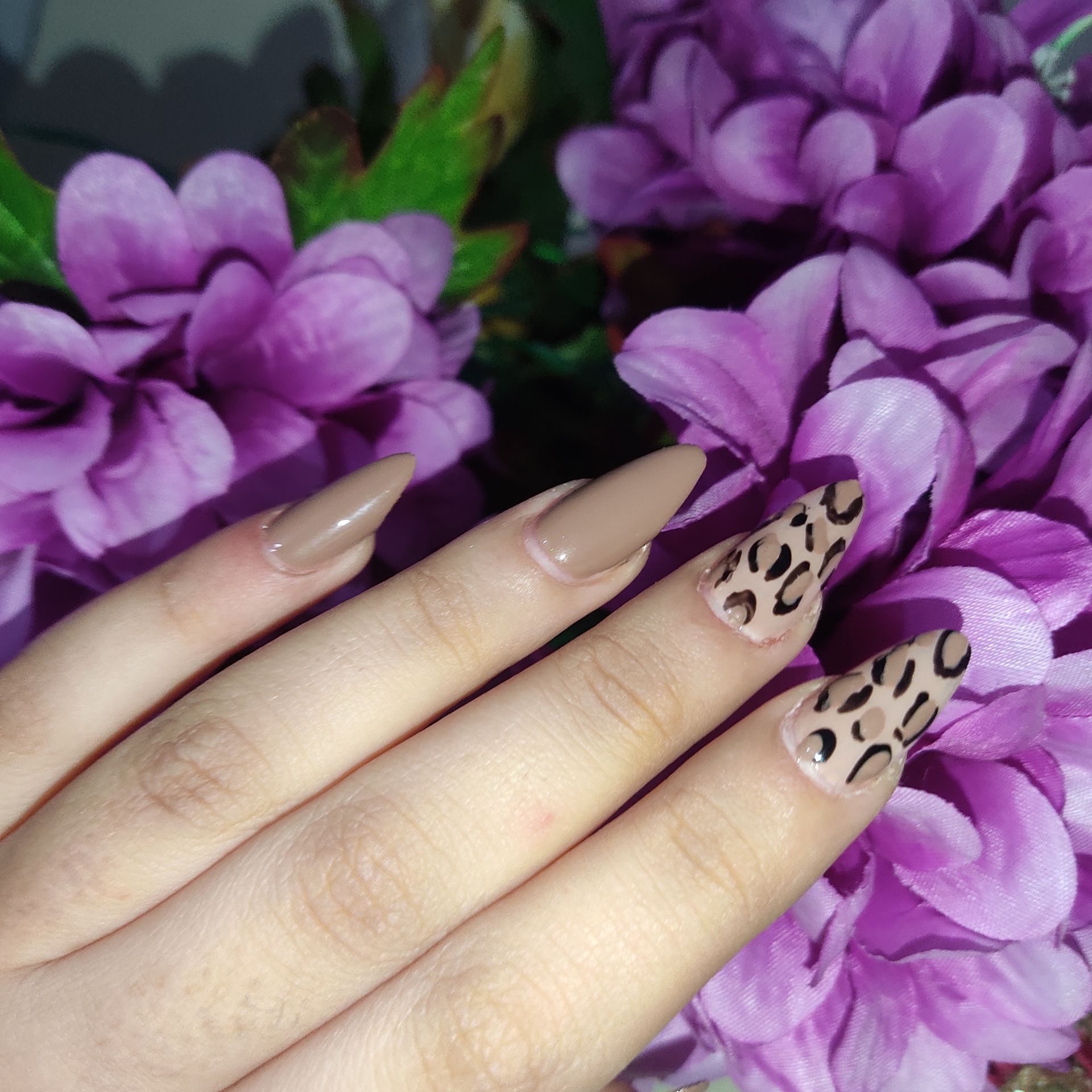 آرایشگر زنانه مهسا امینی